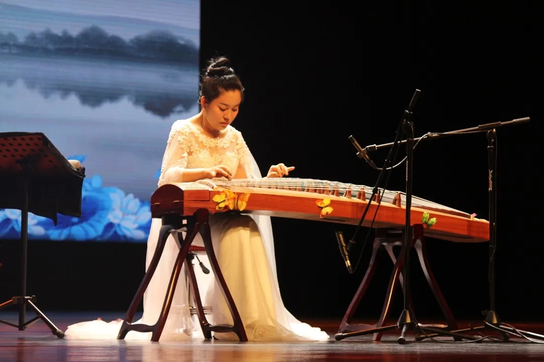 2021春江花月夜-大师的启蒙季宝杰古筝专场音乐会-北京站 2021春江花月夜-大师的启蒙季宝杰古筝专场音乐会-北京站