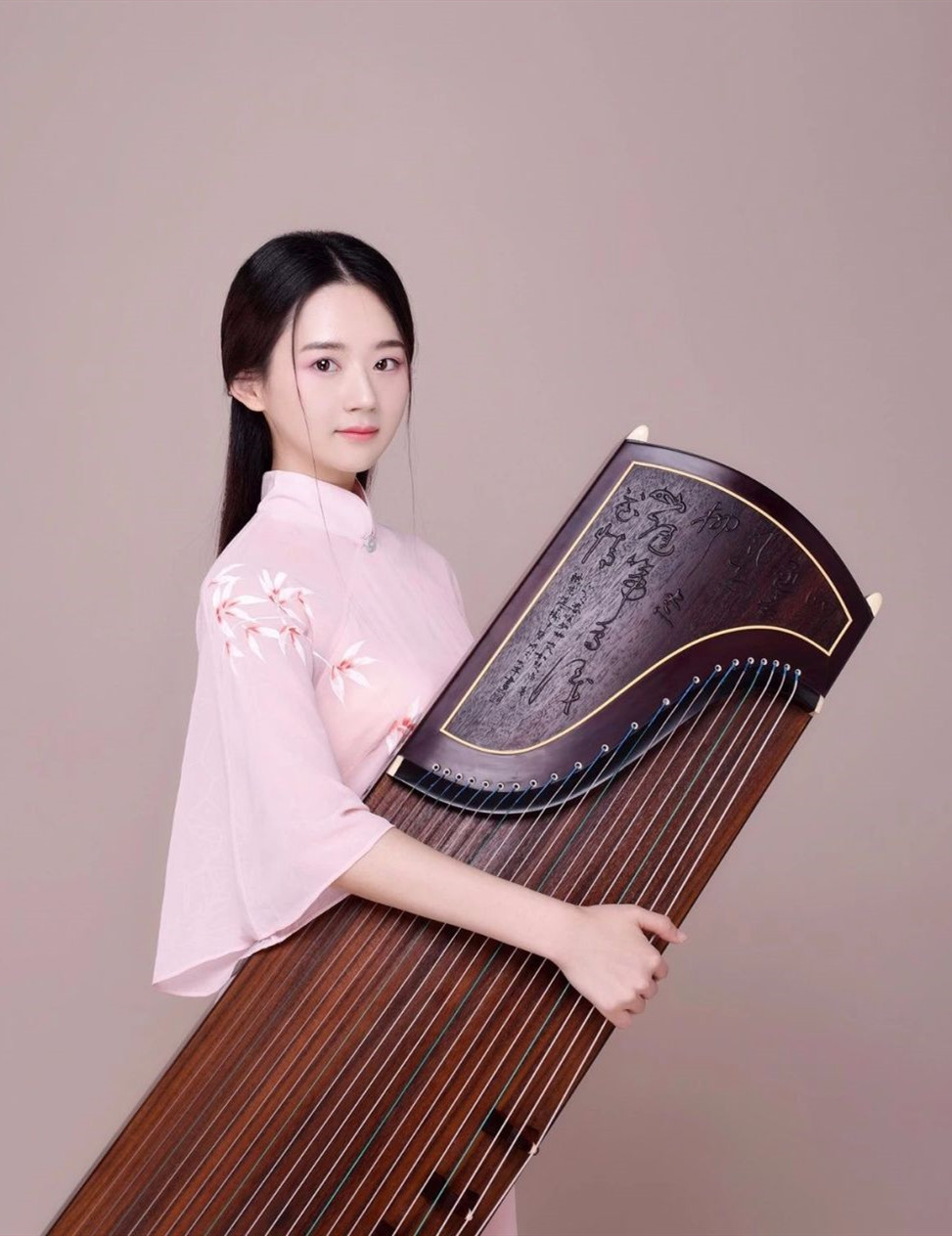 2021指尖流水——岑佳蔚古筝独奏音乐会-重庆站