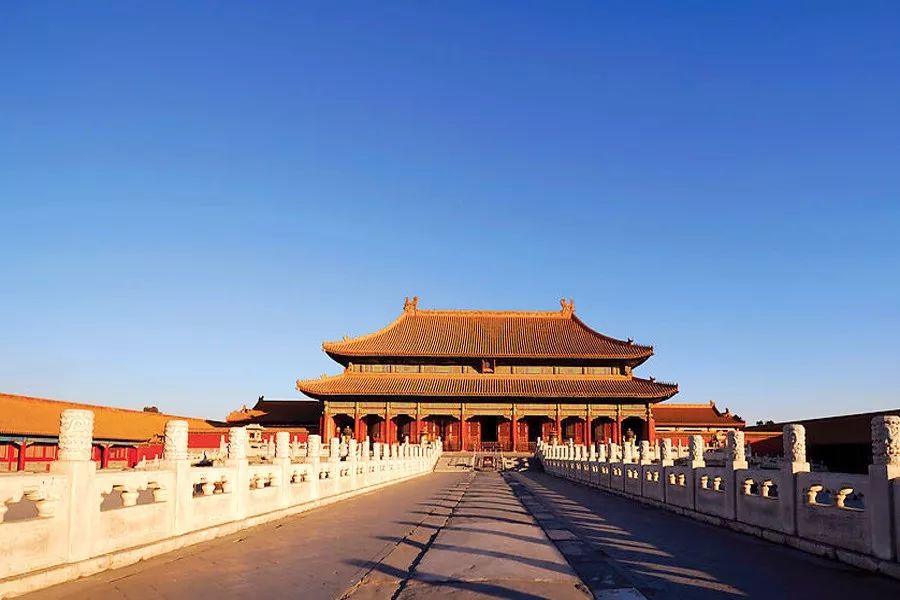 2021罗依尔的艺术脱口秀《故宫里的时尚生活》-苏州站