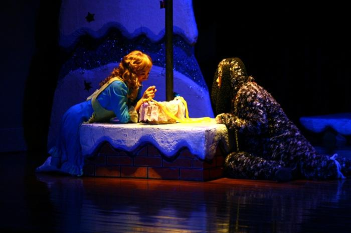 2021舞台剧《卖火柴的小女孩》徐州站