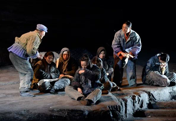 2021话剧《平凡的世界》上海站