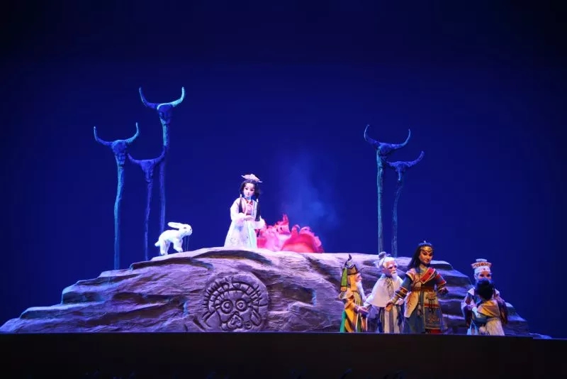 2021木偶剧《嫦娥奔月》青岛站