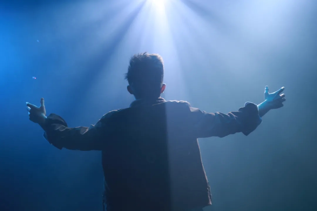 2021话剧《塑料时代幸运船》昆明站