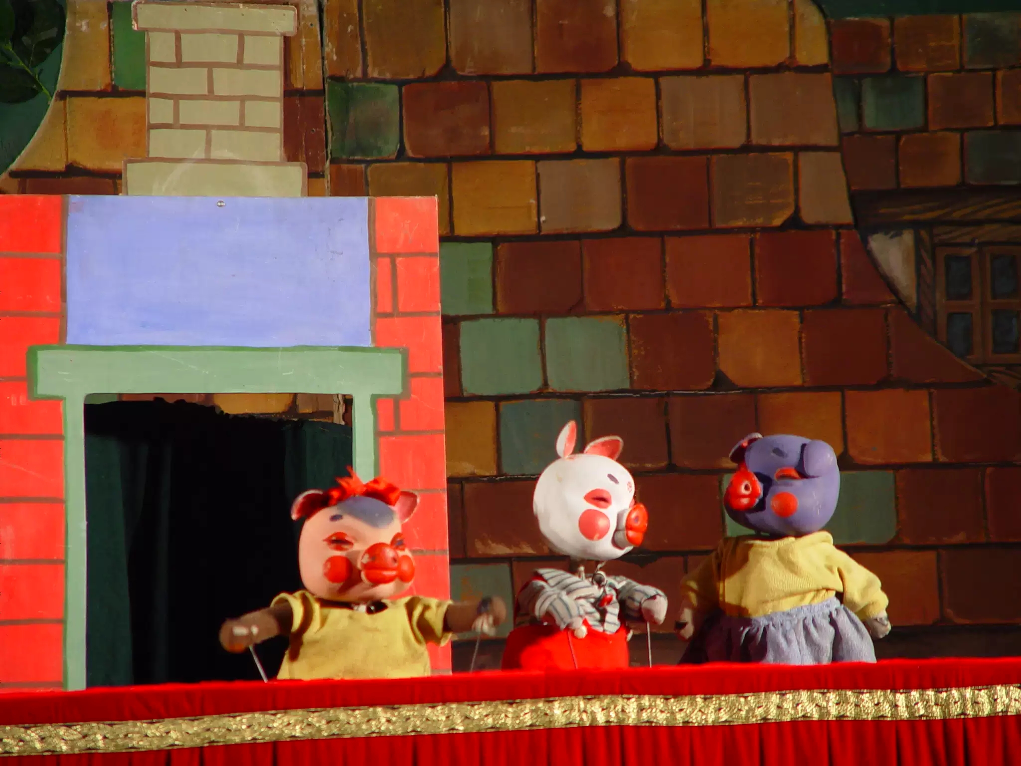 2021木偶剧《两个小猎人》《三只小猪盖新房》《会摇尾巴的狼》北京站