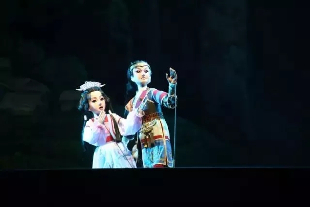 2021木偶剧《嫦娥奔月》青岛站