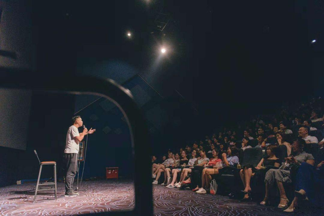 2021北京《东四爱笑大会》爆笑脱口秀