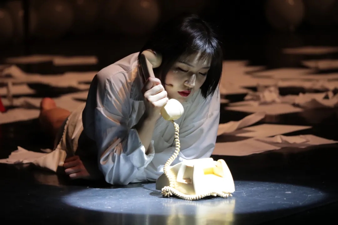 2021独角戏《亿万次的孤独和每个身边的你》深圳站