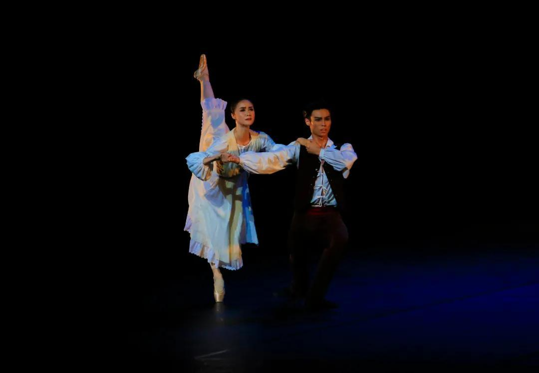 2021芭蕾舞剧《阿莱城姑娘》《仙女》《卡门》佛山站