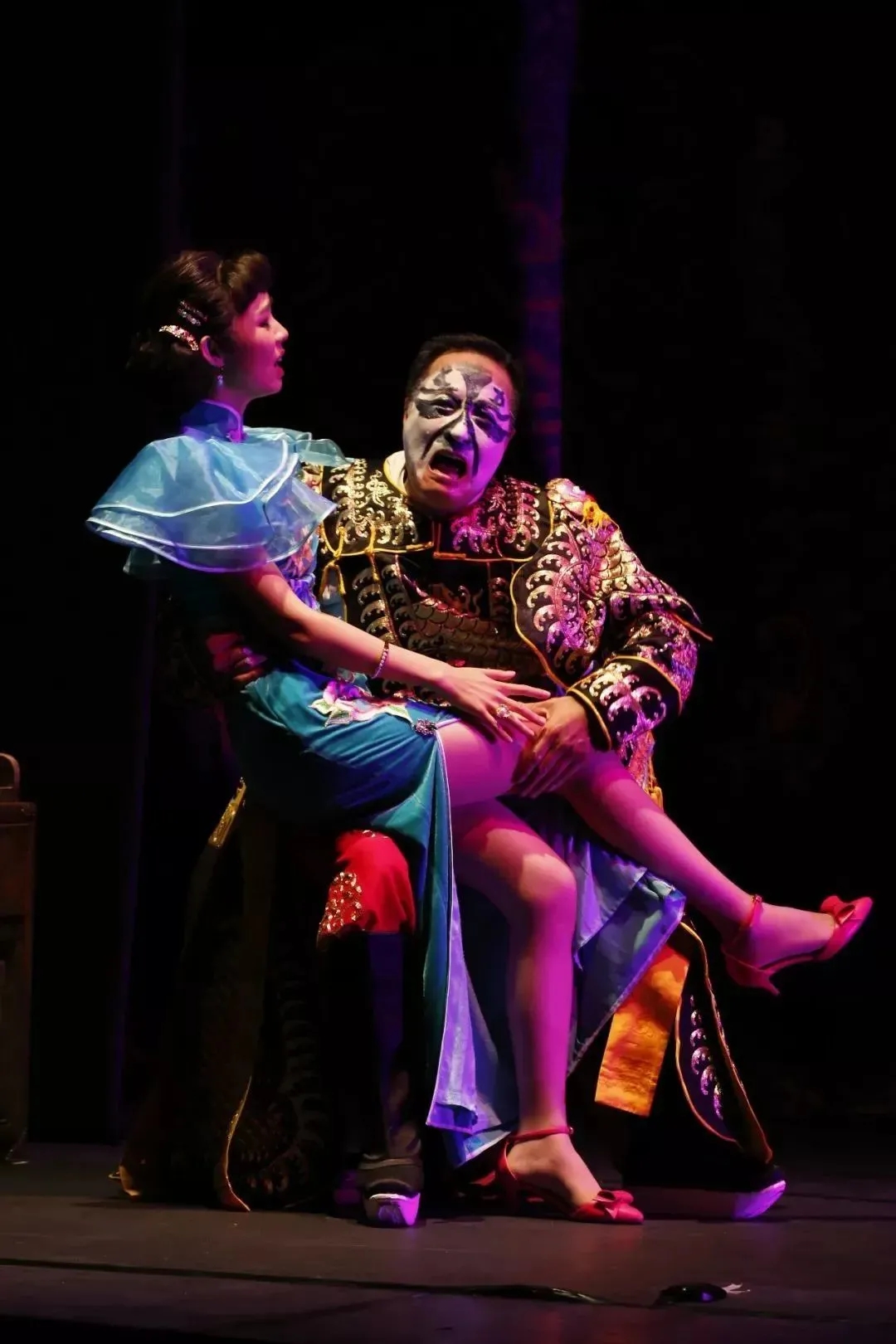 2021话剧《戏台》武汉站