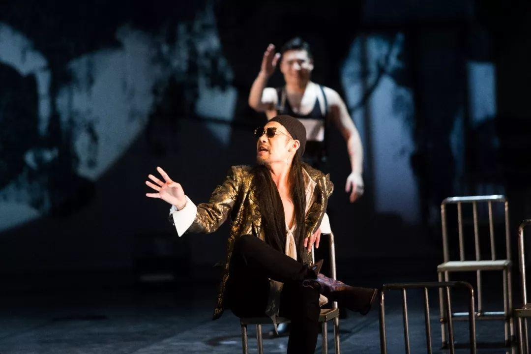 2021戏剧《太阳和太阳穴》杭州站