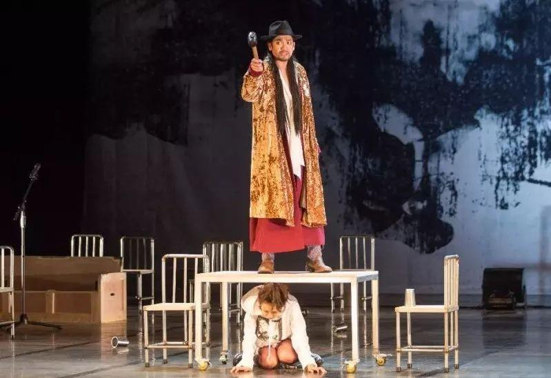 2021戏剧《太阳和太阳穴》杭州站