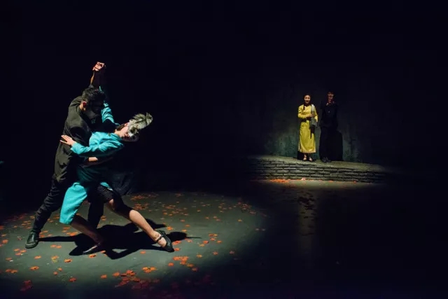 2021喜剧《奋不顾身的爱情》天津站