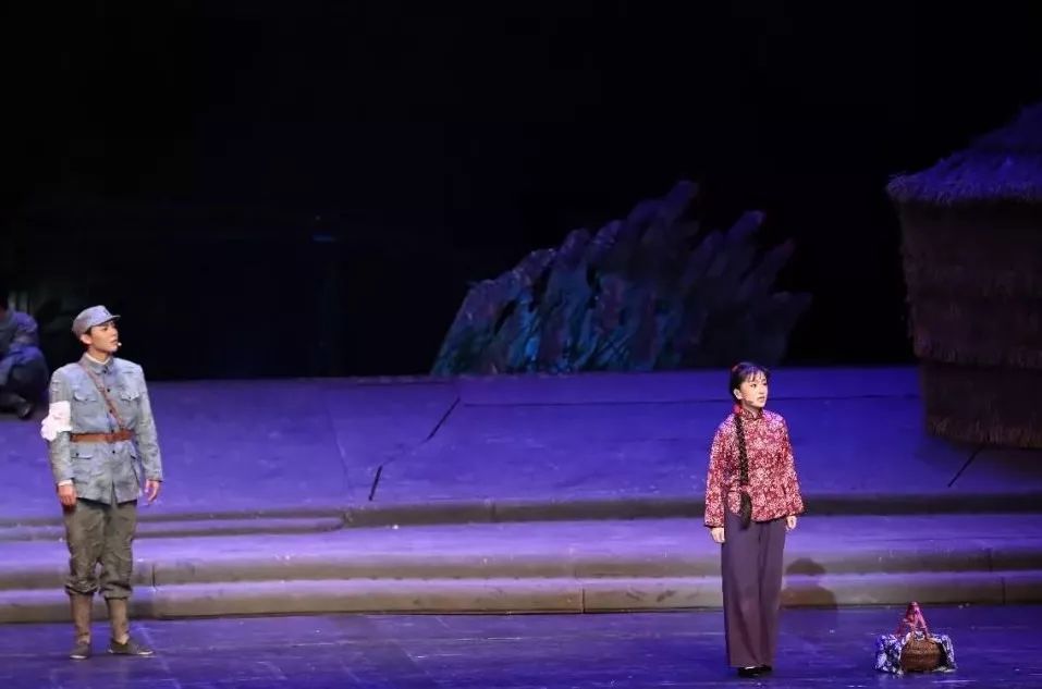 音乐剧《九九艳阳天》潍坊站