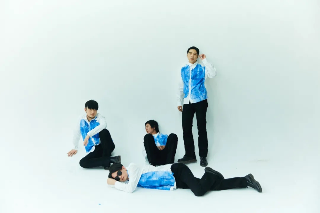 大波浪乐队2021全新双专辑巡演《新逻辑》《不止一面》全国巡演-西安站