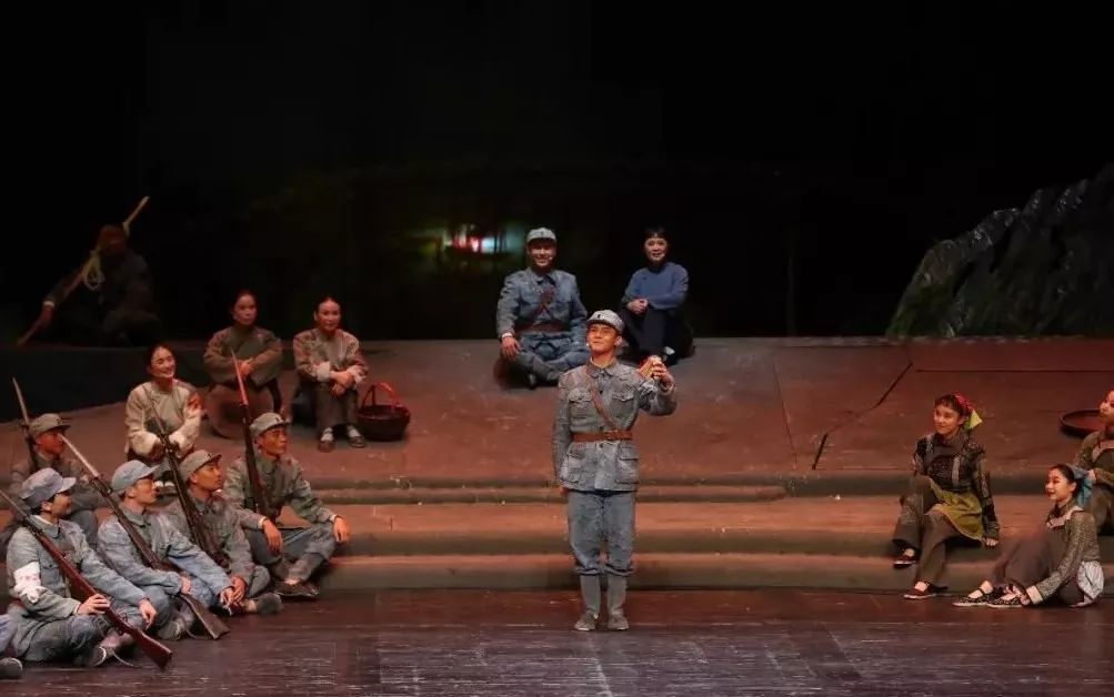 音乐剧《九九艳阳天》潍坊站