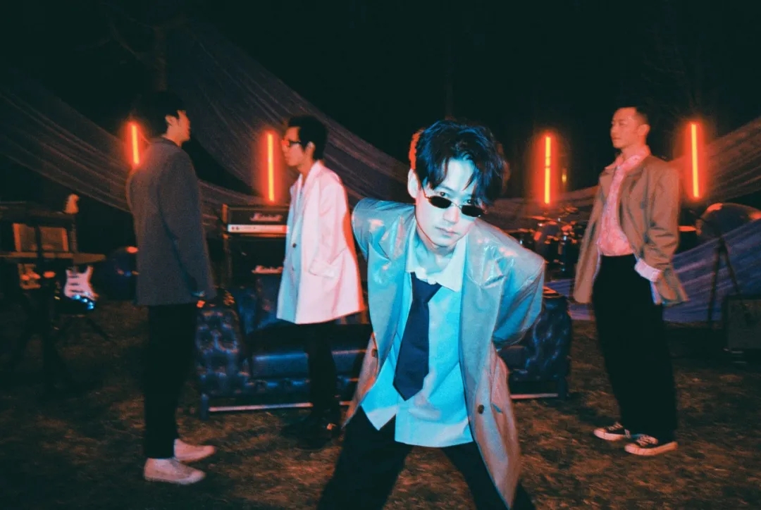 2021大波浪乐队南京演唱会