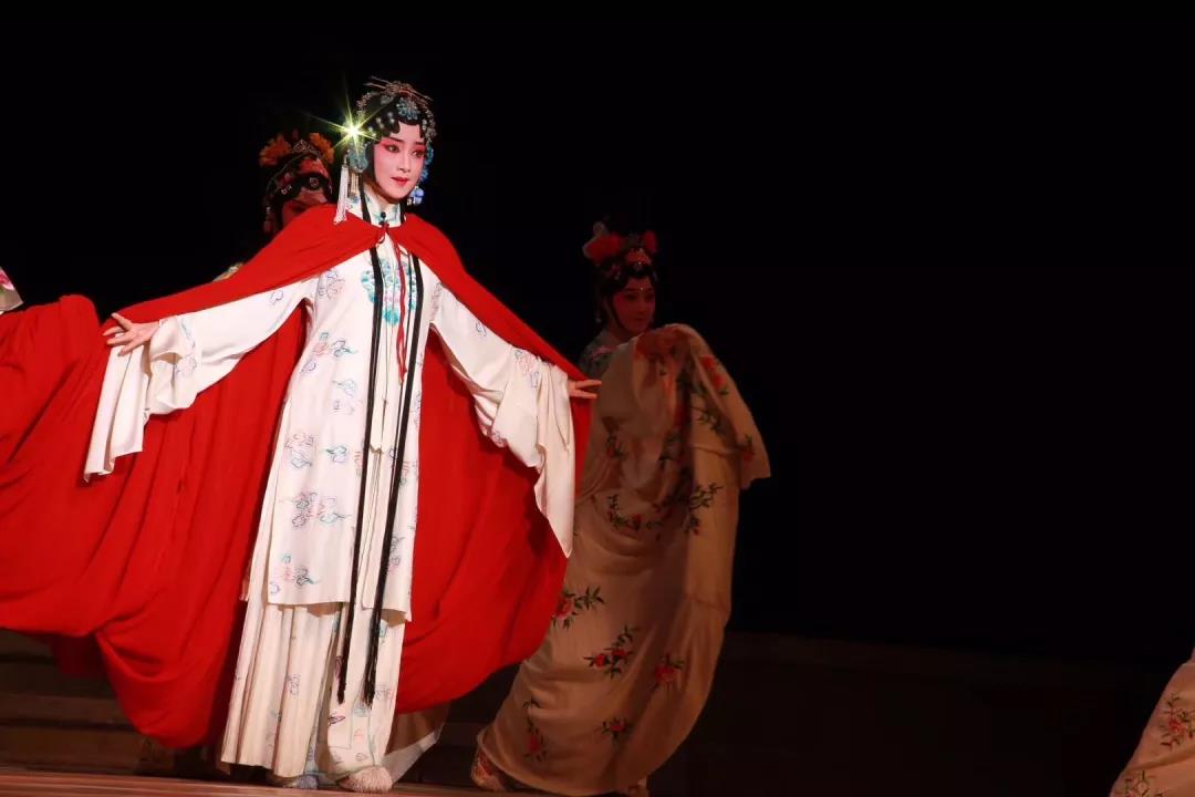 2021女性艺术节 石小梅x孔爱萍x施夏明领衔 昆曲精华版《牡丹亭》（上下本）-广州站