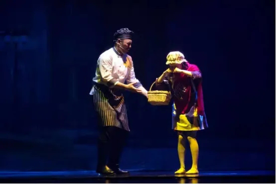 2021舞台剧《卖火柴的小女孩》常州站