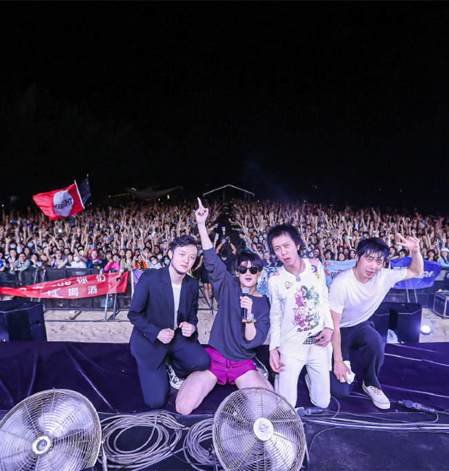 2021大波浪乐队南京演唱会