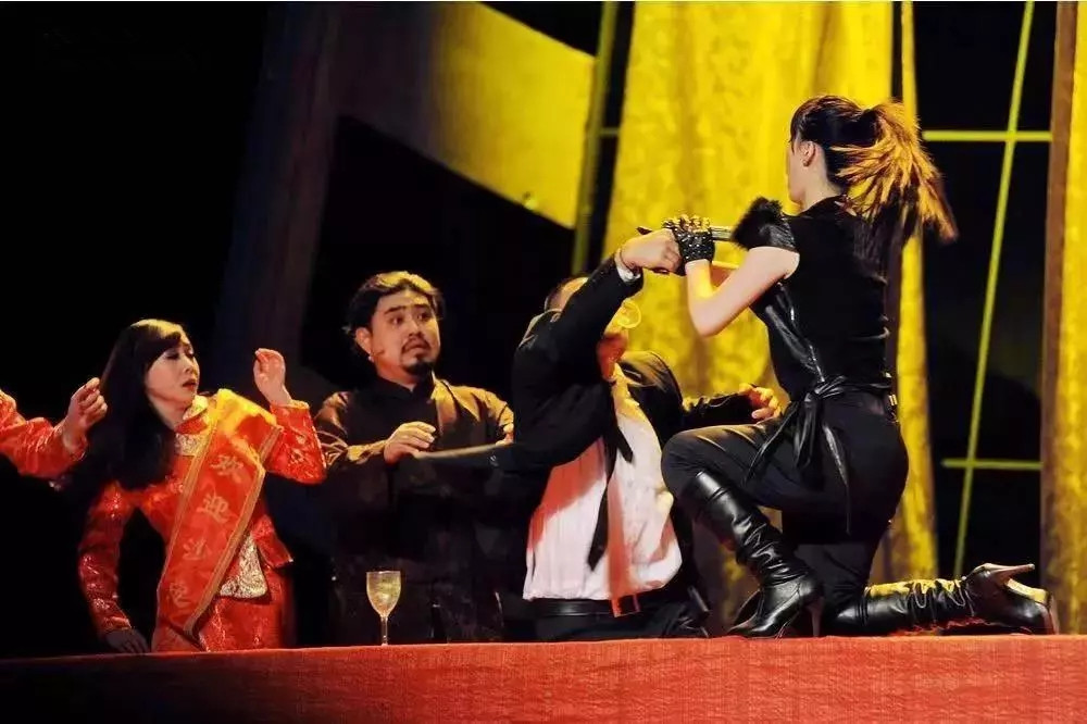 2021开心麻花爆笑舞台剧《旋转卡门》-大连站