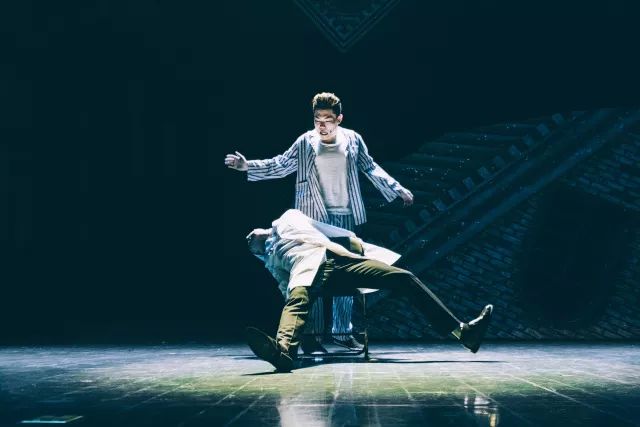 舞台剧《旋转卡门》大连站