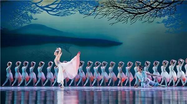 2021舞剧《朱鹮》宁波站