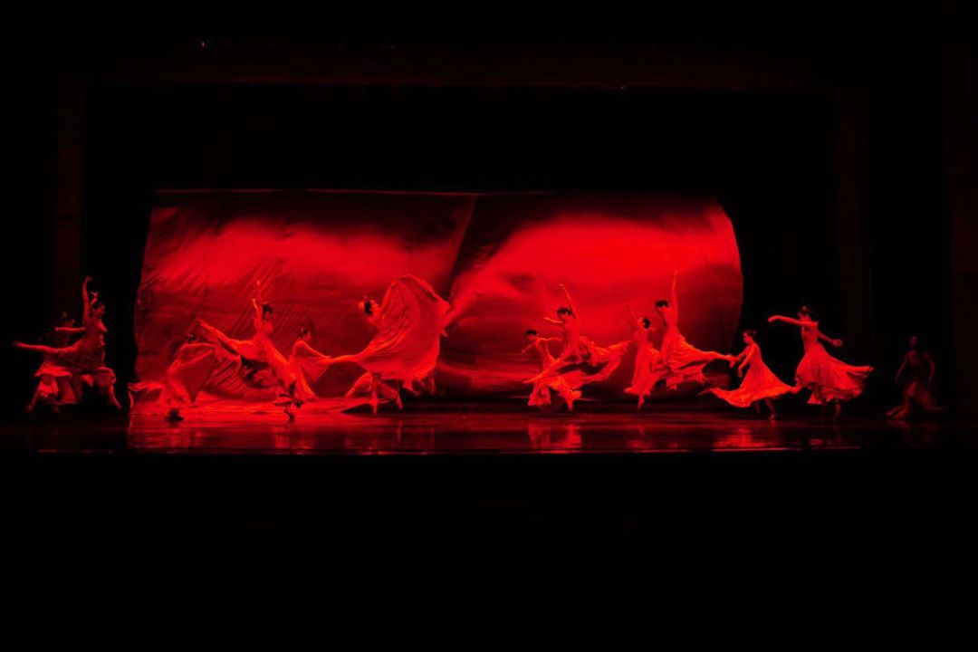 音乐剧《九九艳阳天》大连站