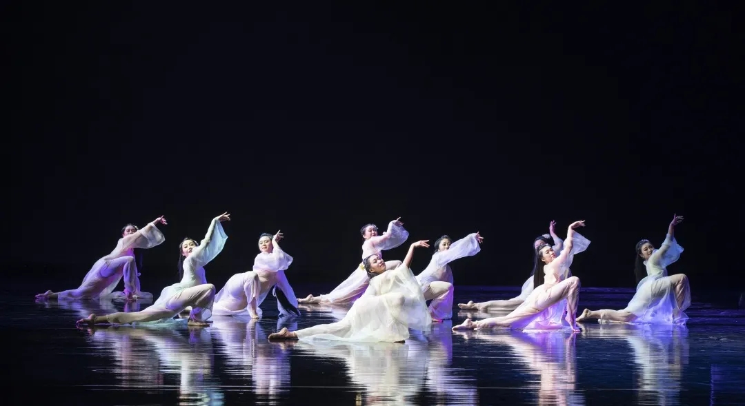 2021舞剧《河》唐山站