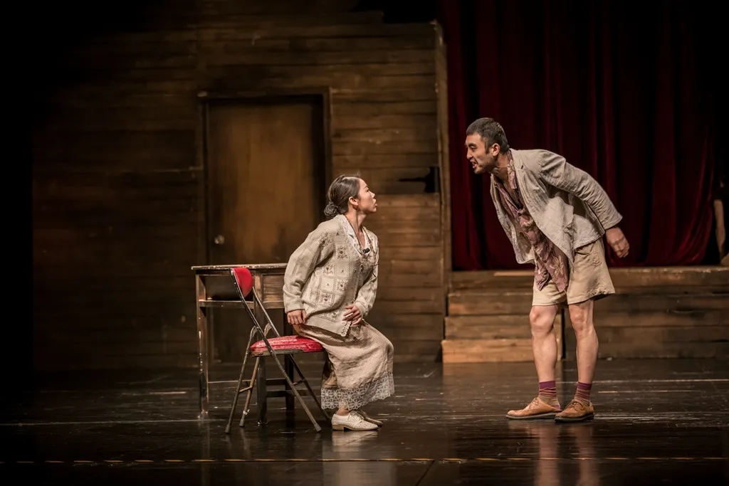 话剧《燃烧的疯人院》马鞍山站