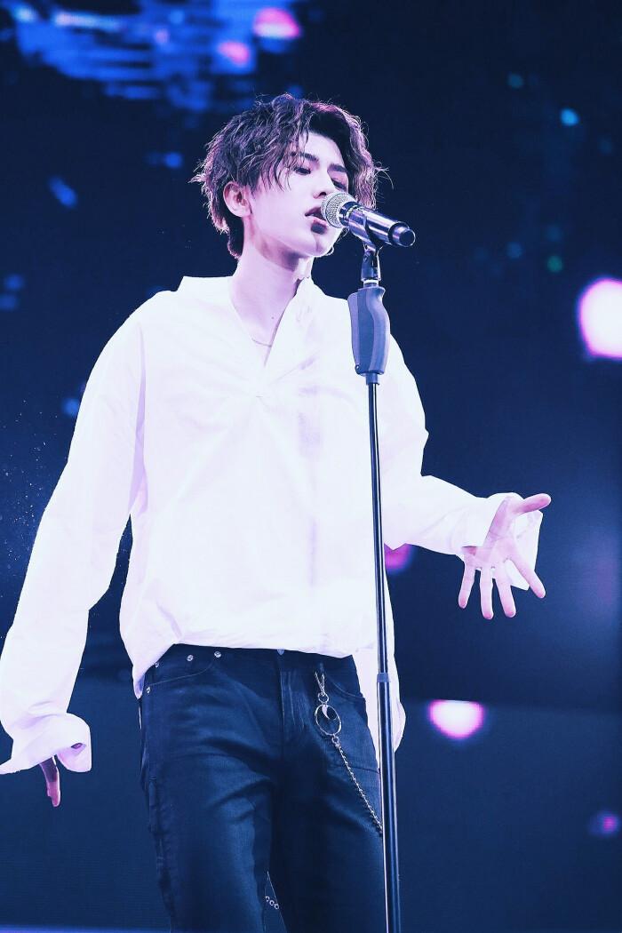 蔡徐坤广州演唱会时间+地点+订票方式