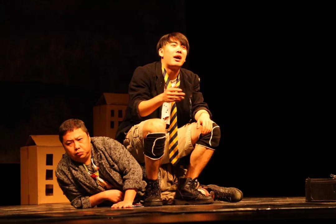 2023戏剧《两只狗的生活意见》杭州站时间、地点、门票票价 2023戏剧《两只狗的生活意见》杭州站时间、地点、门票票价