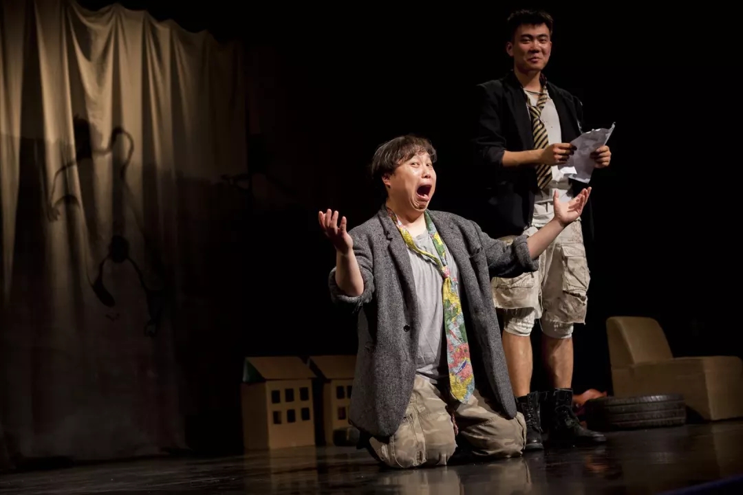 2023戏剧《两只狗的生活意见》杭州站在线订票(时间、地点) 2023戏剧《两只狗的生活意见》杭州站在线订票(时间、地点)