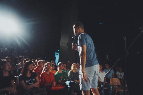 2021纯粹幽默粤语脱口秀佛山站（时间+地点+场地）一览