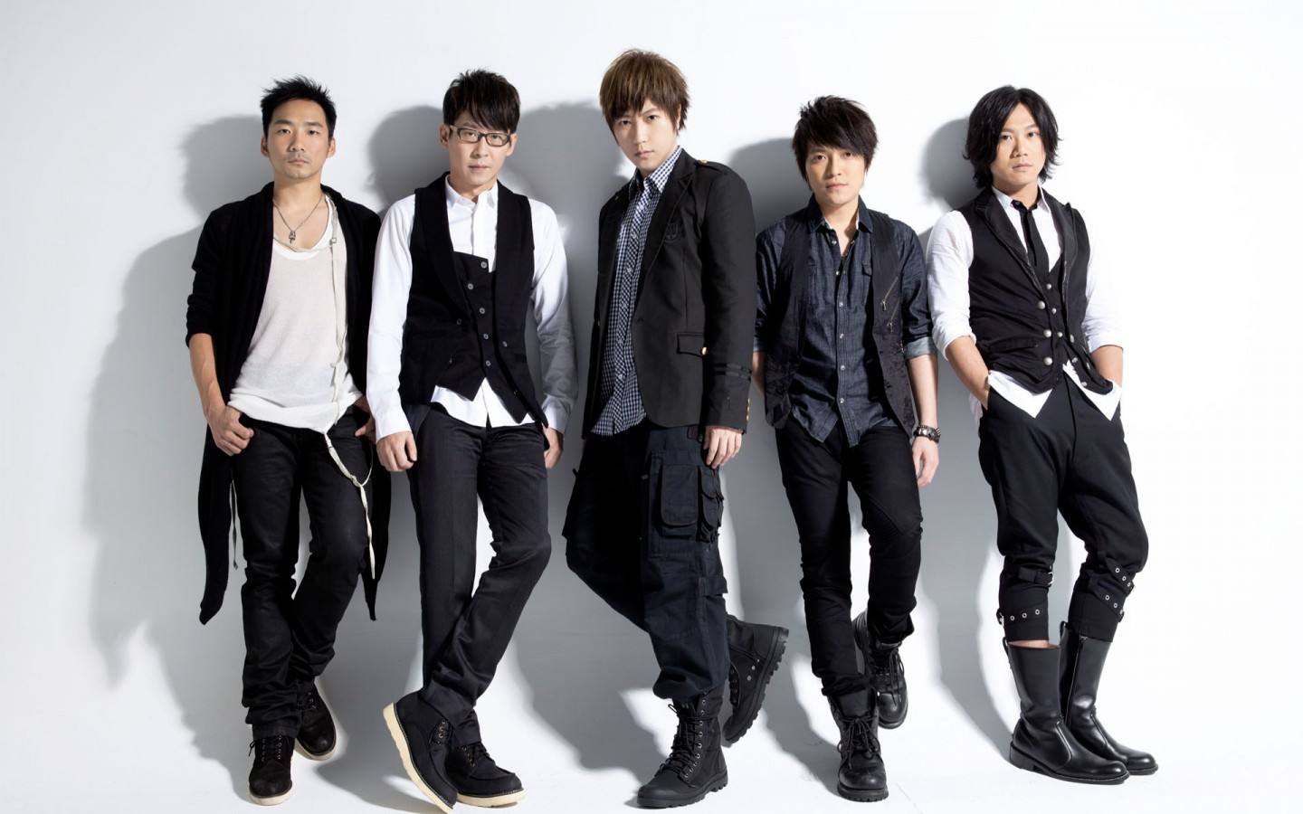 五月天上海演唱会什么时候开始？票价多少？