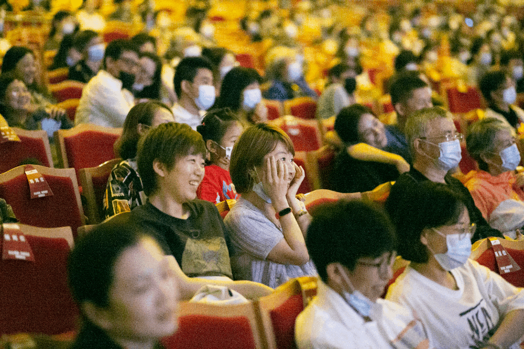 【五一脱口秀嘉年华】爆笑打卡地 2021劳动节-喜剧中心X开心欢乐大会-北京站 【五一脱口秀嘉年华】爆笑打卡地 2021劳动节-喜剧中心X开心欢乐大会-北京站