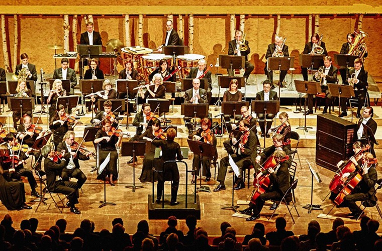 2021《乐声飘过100年》视听音乐会-郑州站