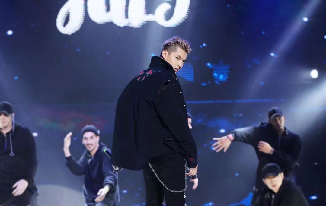 2022吴亦凡武汉演唱会时间、场馆、门票详情