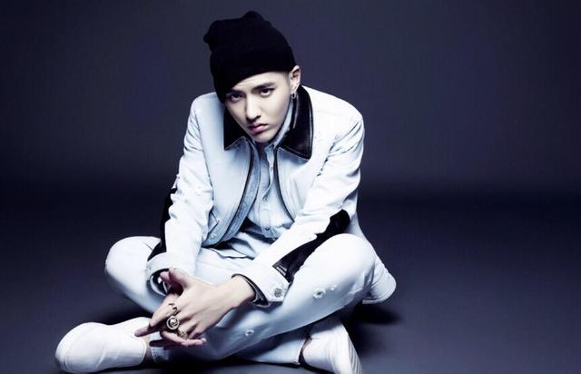 2021吴亦凡南京演唱会演出时间及门票价格