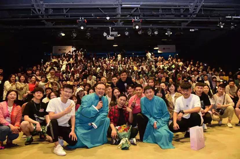 2021严值高青岛脱口秀演出详情及时间安排