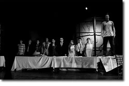 2021孟京辉经典戏剧作品·摇滚音乐剧《空中花园谋杀案》-重庆站