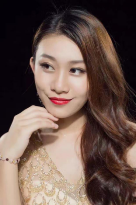 2021《唤醒经典·超越炫技》胡雪莎钢琴独奏音乐会-郑州站