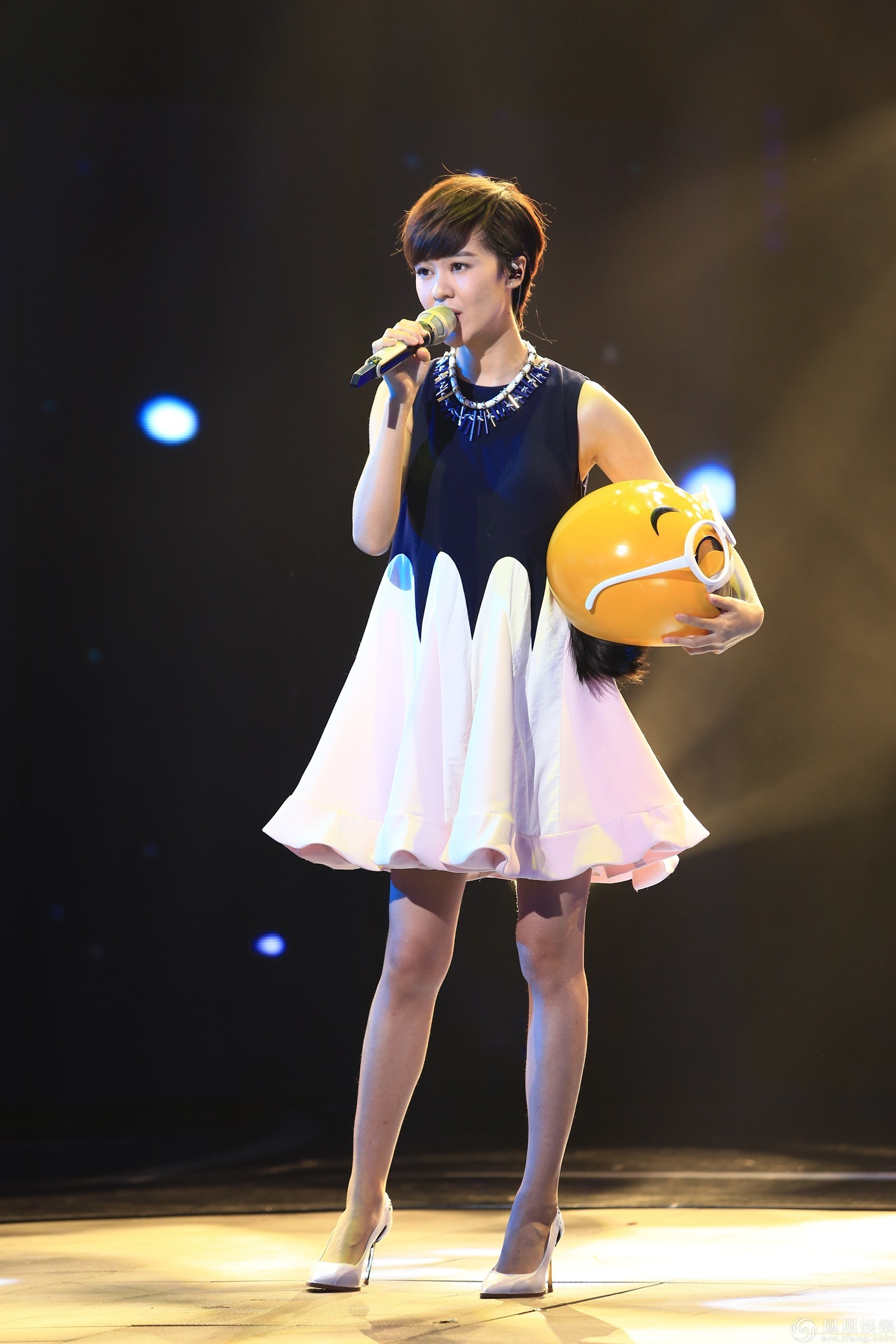 2022郁可唯郑州演唱会门票在哪里买？