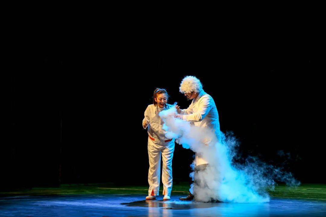 2021亲子剧《科学之旅恐龙岛》上海站什么时间演出？