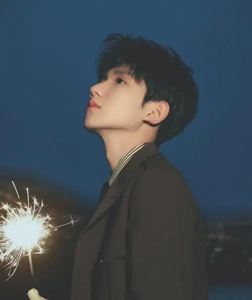 2023王源“客厅狂欢”巡回演唱会-上海站 2023王源“客厅狂欢”巡回演唱会-上海站