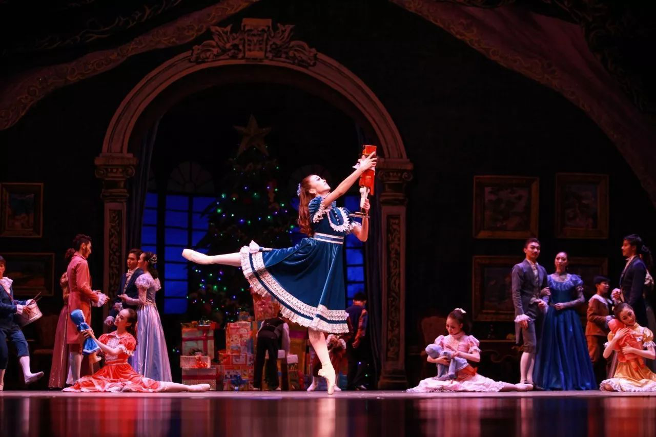 2022柴科夫斯基芭蕾舞剧三大经典《天鹅湖》《睡美人》《胡桃夹子》 交响乐音乐会-天津站 2022柴科夫斯基芭蕾舞剧三大经典《天鹅湖》《睡美人》《胡桃夹子》 交响乐音乐会-天津站