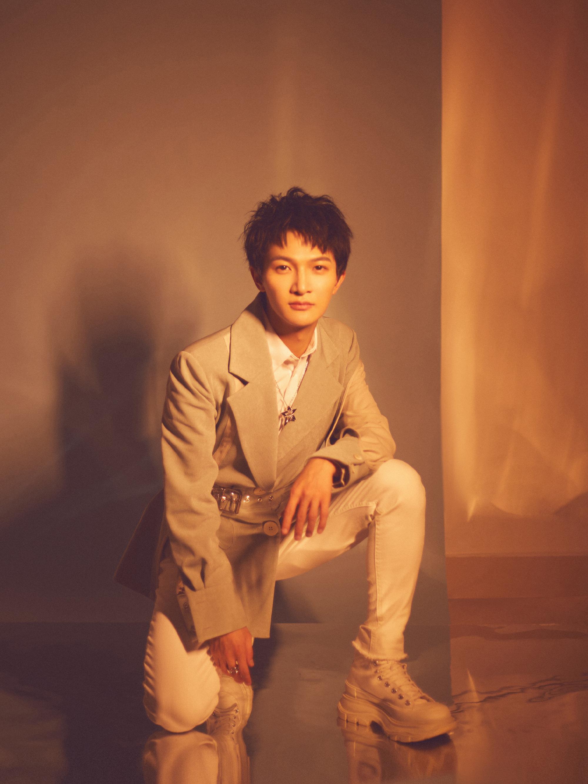 周深为什么会那么多语言？