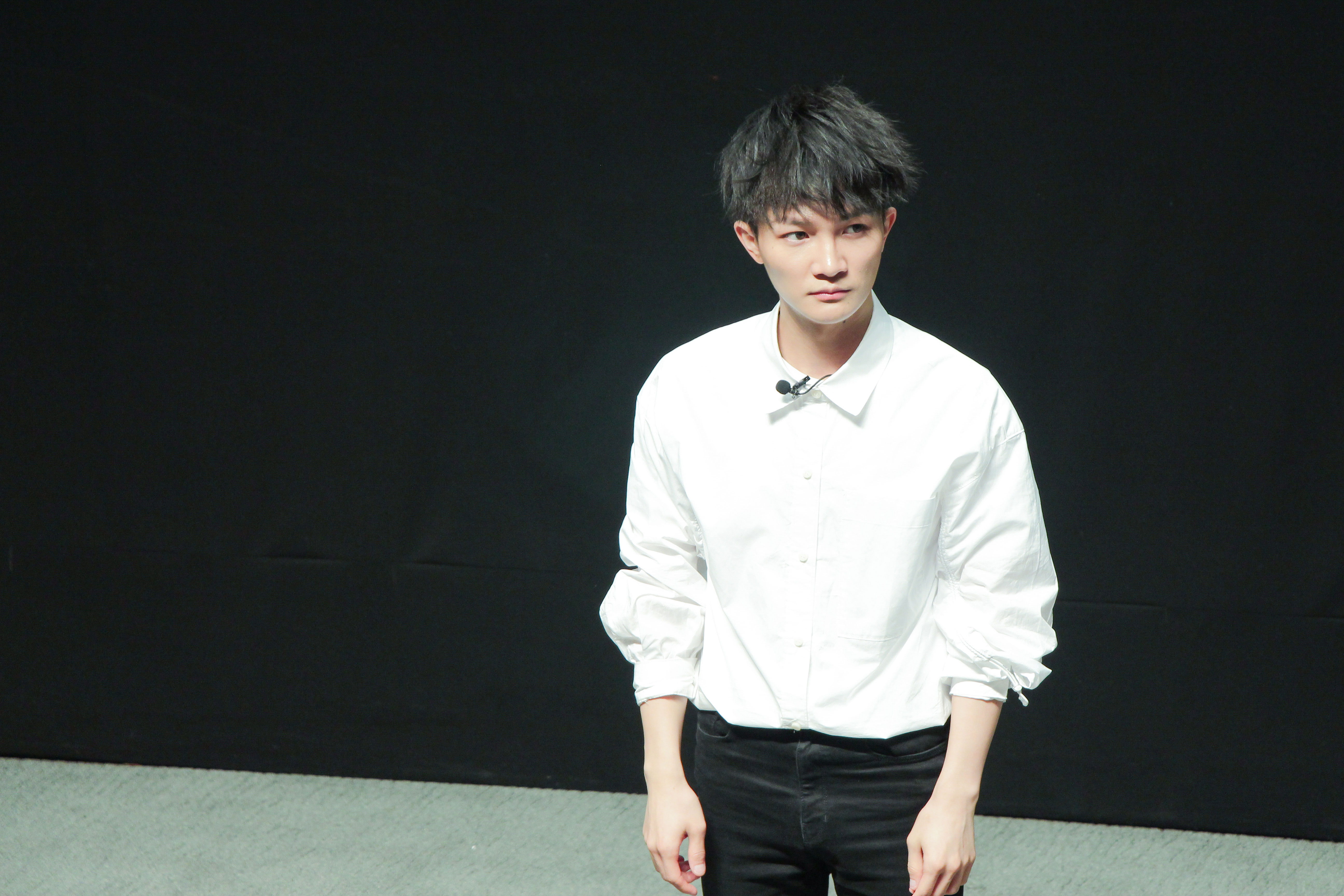 周深《若思念便思念》在河南卫视中秋晚会中是压轴演出吗？