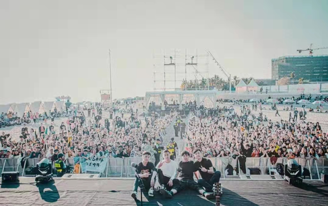 2021熊猫眼乐队郑州演唱会时间表+购票信息