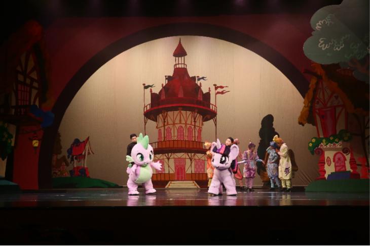 2021舞台剧《友谊的皇冠》北京站剧情介绍及门票信息