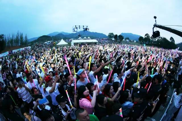 2023重庆逐光山海音乐节全阵容及门票详情